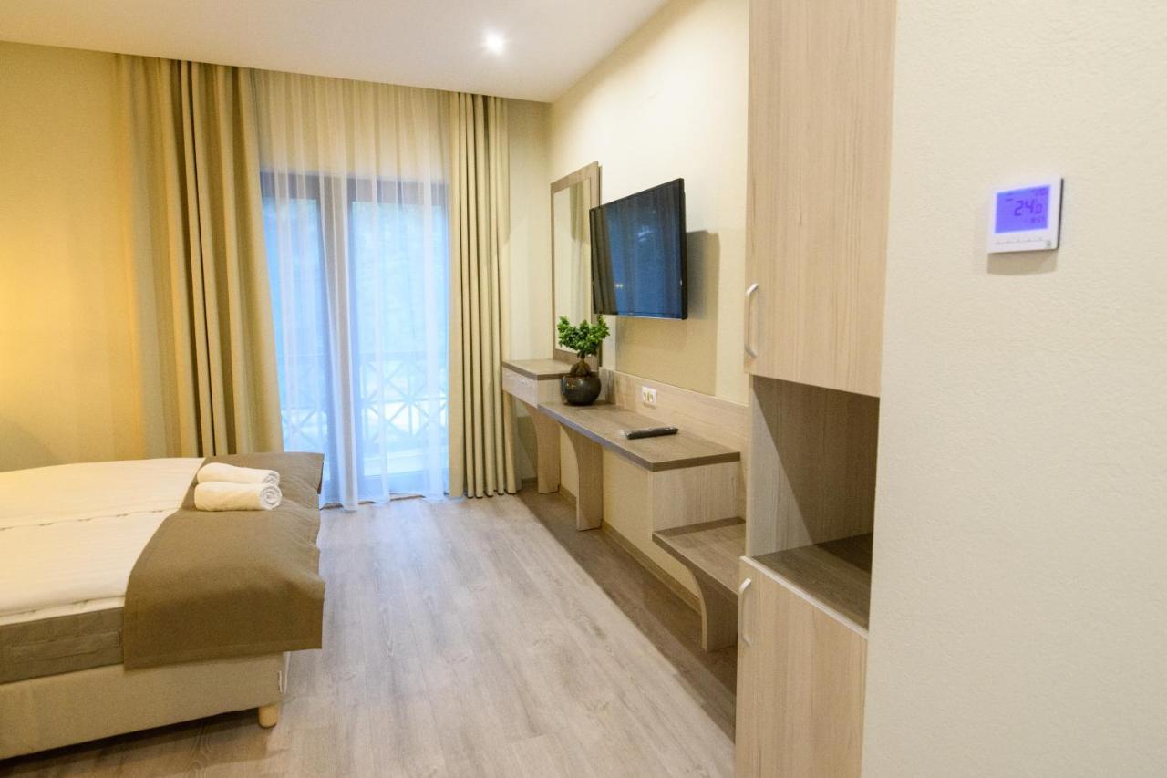 Amethyst Bed and Breakfast Sovata Buitenkant foto